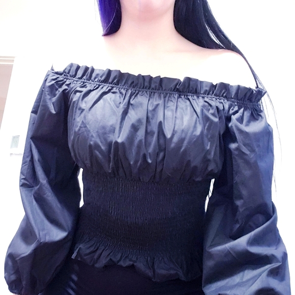 Scarlet Darkness Off Shoulder Long Sleeve Corset Cropped Top - Picture 1 of 9